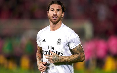 8博精华-特尔施特根扑救动作科学分析